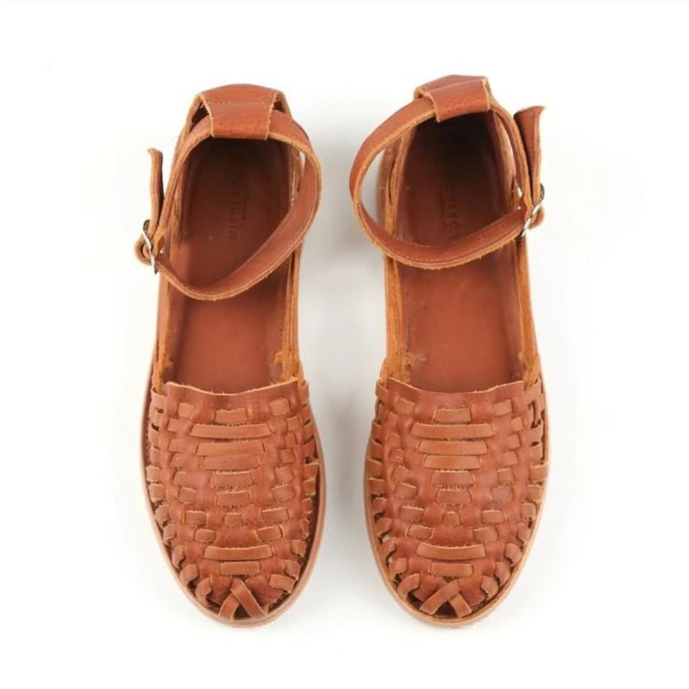 Market Huaraches Sandal with Ankle Strap - Roble